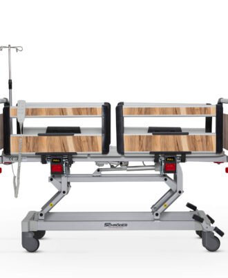 pediatric-hospital-bed-3-motorised-aluminum-base